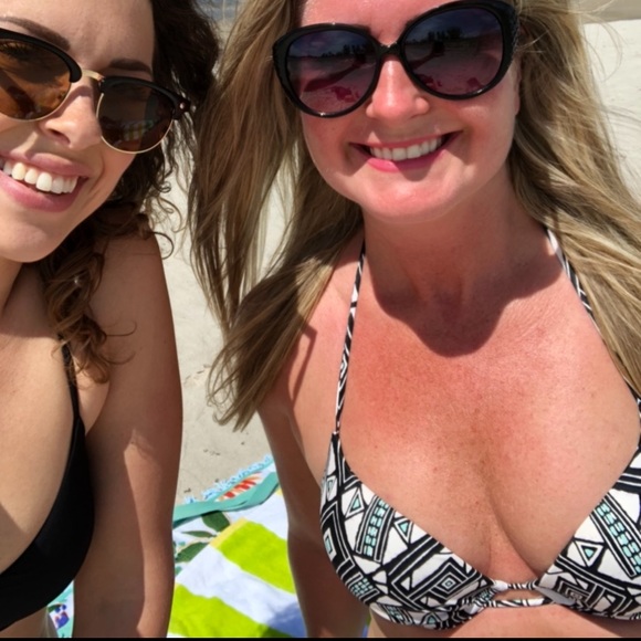 RARE Victoria’s Secret Bombshell Bikini Top 32D - Picture 7 of 7